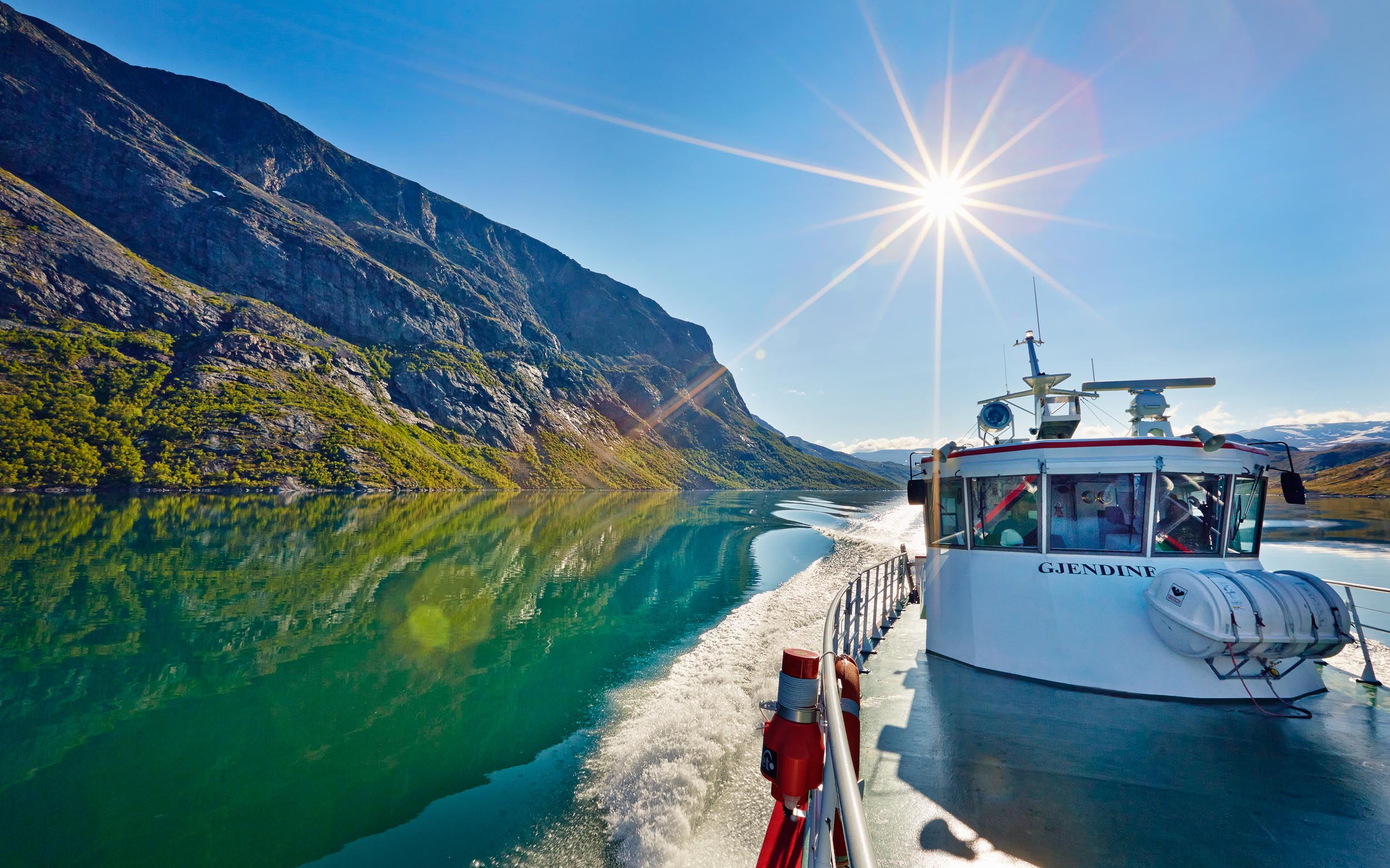 Gjendebåten i Jotunheimen