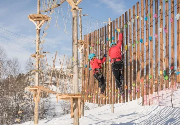 Høyt & lavt klatrepark på Bjorli
